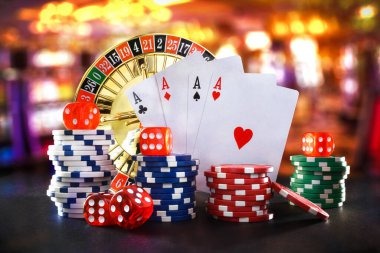 klik platform interface showing slot games, live-dealer tables, and sportsbook coverage